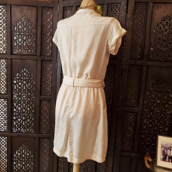 White Banana Republic short sleeved Dress - Picture 4 of 14